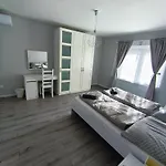 Ml 81 Apartamento Siófok